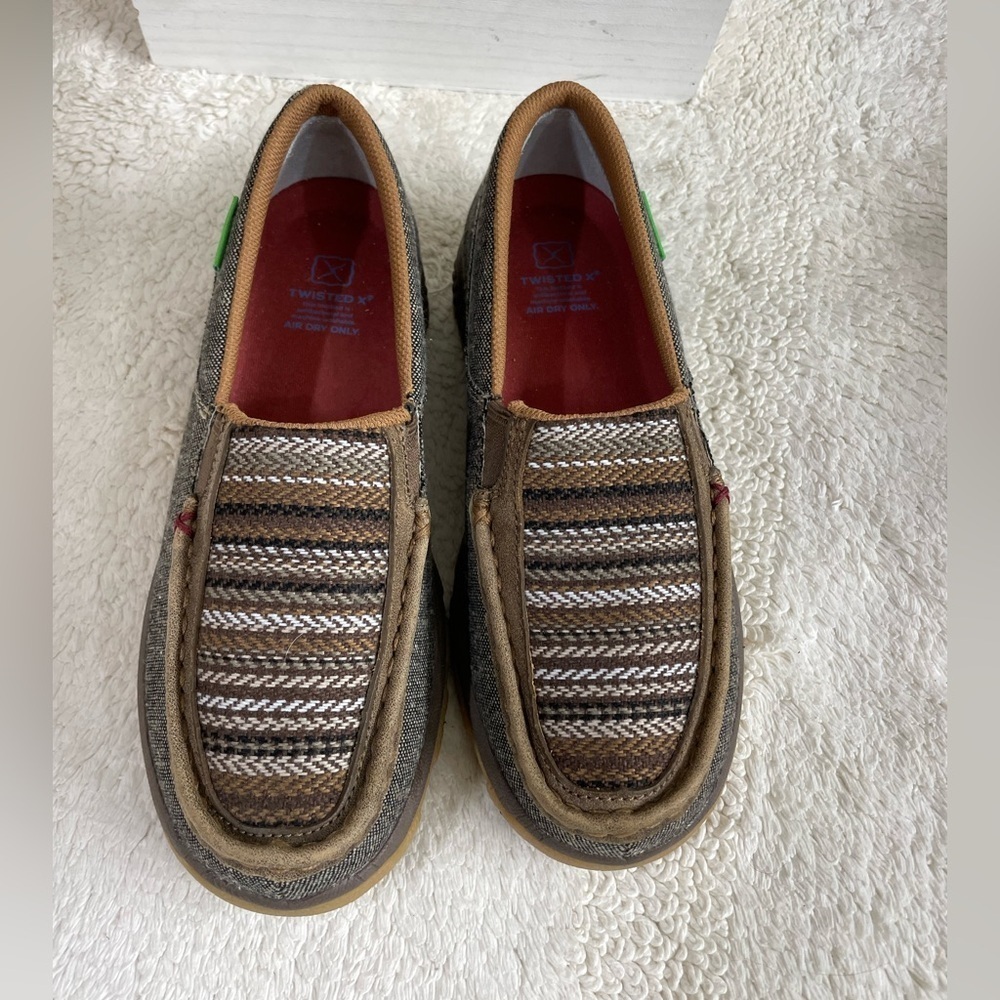 Twisted women's shoes size 6.5